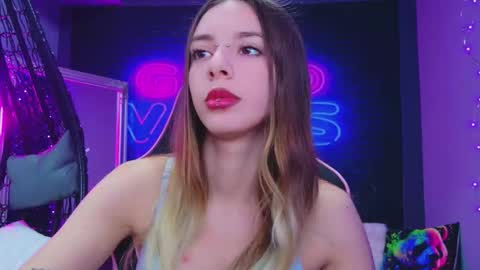mira_lynxx online show from 02.05.26