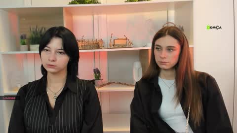 Snapshot of miraella chatting on 09.22.25 Mira online show from 09.22.25