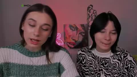 Snapshot of miraella chatting on 09.28.25 Mira online show from 09.28.25