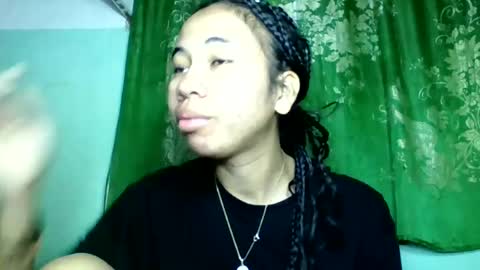 Snapshot of mirah881 chatting on 06.24.26 mirah881 online show from 06.24.26