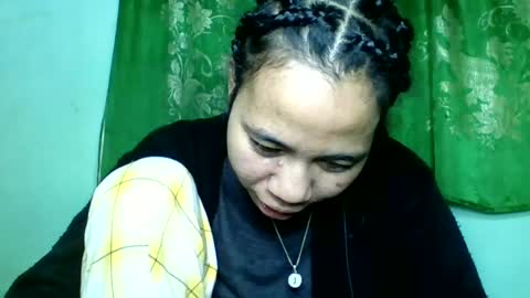 Snapshot of mirah881 chatting on 06.24.26 mirah881 online show from 06.24.26