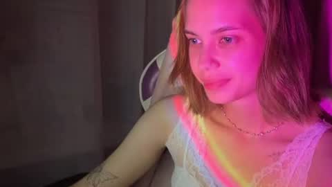 MiraLaPics online show from 06.19.26