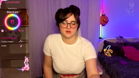 miraluccian online show from 11.20.25