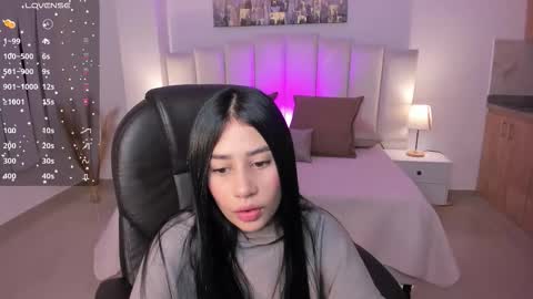 Snapshot of miranda_crawfor chatting on 09.20.25 miranda_crawfor online show from 09.20.25