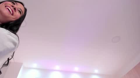 Snapshot of miranda_crawfor chatting on 10.03.25 miranda_crawfor online show from 10.03.25