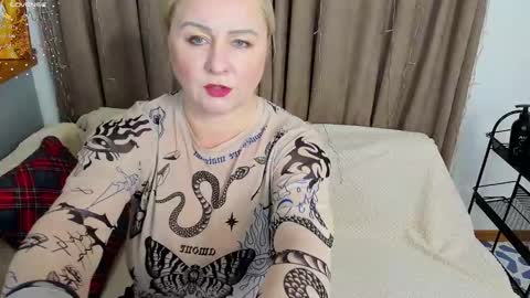 Snapshot of miranda_robinson chatting on 01.21.25 Miranda online show from 01.21.25