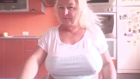Snapshot of miranda_robinson chatting on 06.25.26 Miranda online show from 06.25.26