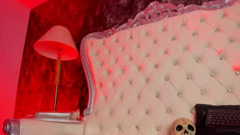 Miranda online show from 04.14.26