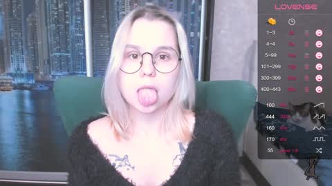 Kira online show from 12.07.24