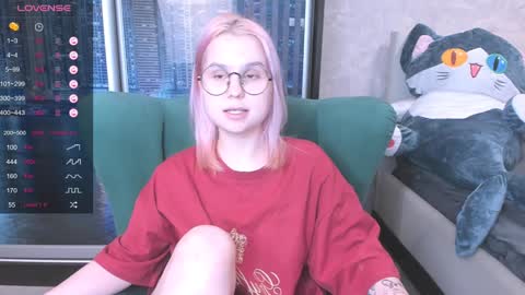 Kira online show from 01.06.25