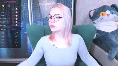 Kira online show from 01.16.25