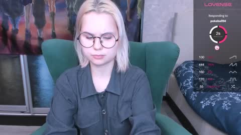 Kira online show from 02.03.25