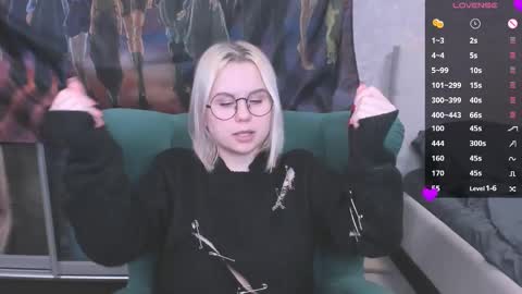 Kira online show from 02.20.25