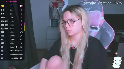 Kira online show from 10.26.25