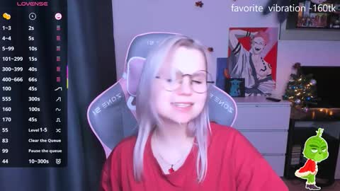 Snapshot of miray_kuriyama chatting on 01.05.26 Kira online show from 01.05.26