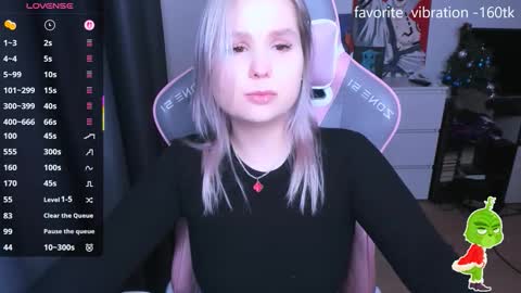 Snapshot of miray_kuriyama chatting on 01.10.26 Kira online show from 01.10.26