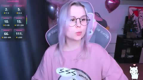 Snapshot of miray_kuriyama chatting on 02.01.26 Kira online show from 02.01.26