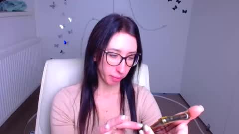 Mariam online show from 11.30.25