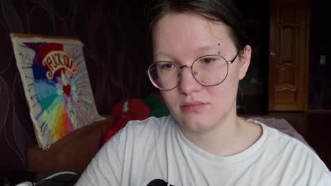 Snapshot of miriamor chatting on 11.01.25 Mira online show from 11.01.25