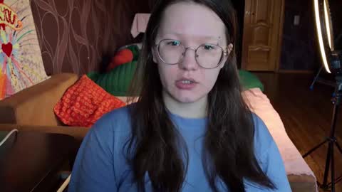 Snapshot of miriamor chatting on 11.09.25 Mira online show from 11.09.25