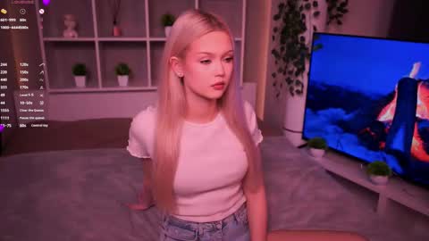 Elsa online show from 11.04.25