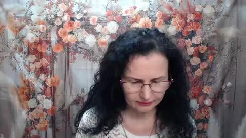 Miroslava Happi online show from 04.20.26