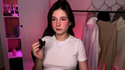 Mira online show from 02.08.25