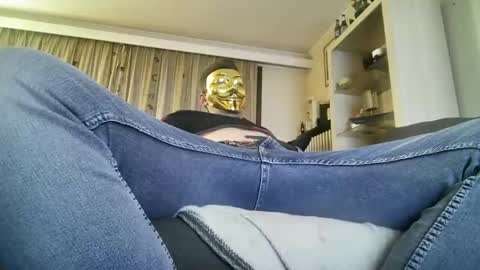 Snapshot of mirtoblack chatting on 02.04.25 mirtoblack online show from 02.04.25