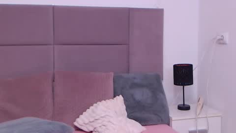 Snapshot of miryamines chatting on 03.07.25 MiryamInes online show from 03.07.25