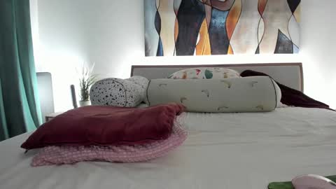 Eva online show from 11.24.25