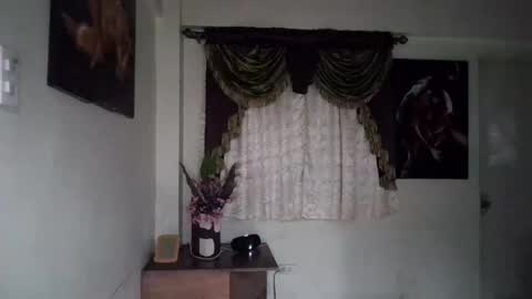 its me kizzy online show from 09.24.25