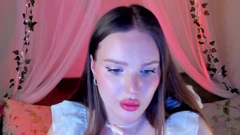 Snapshot of mish_ka3 chatting on 01.05.25 Misha online show from 01.05.25