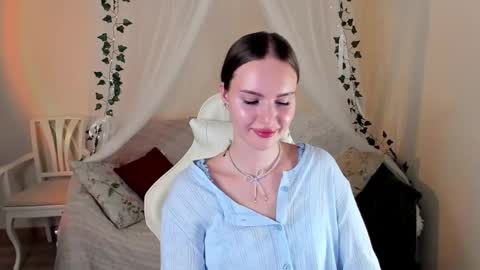 Snapshot of mish_ka3 chatting on 09.09.25 Misha online show from 09.09.25