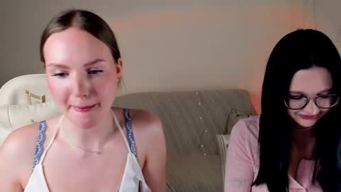 Snapshot of mish_ka3 chatting on 12.15.25 Misha online show from 12.15.25