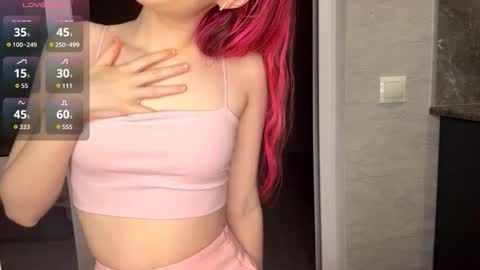 Snapshot of mishahartwigsen chatting on 03.14.26 Molly online show from 03.14.26