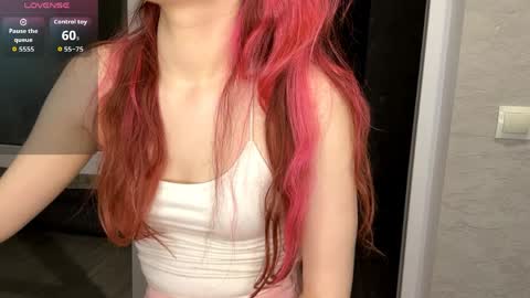 Snapshot of mishahartwigsen chatting on 03.29.26 Molly online show from 03.29.26