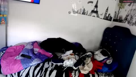 Snapshot of misnicol chatting on 01.18.26 Nicol online show from 01.18.26