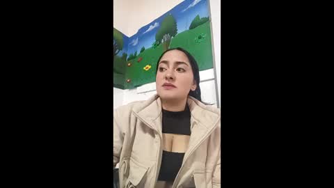 Snapshot of misnicol chatting on 02.05.26 Nicol online show from 02.05.26