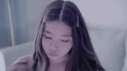 Snapshot of miso_misa chatting on 10.25.25 Misa online show from 10.25.25