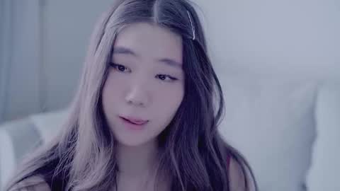 Snapshot of miso_misa chatting on 10.28.25 Misa online show from 10.28.25