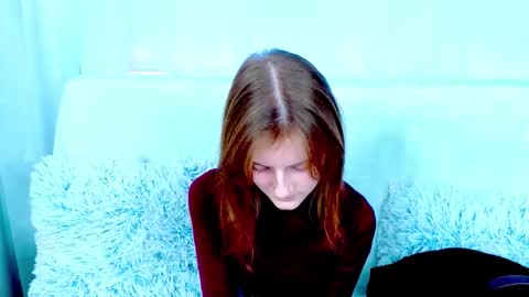 Snapshot of miss___alisa chatting on 12.16.25 Alisa NONNUDE online show from 12.16.25