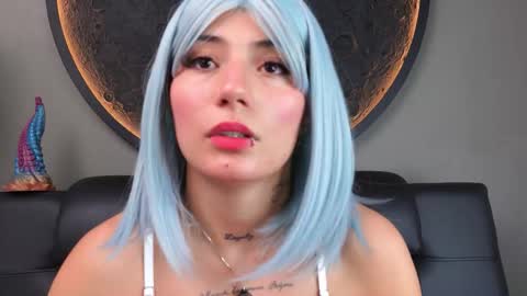 Charlotte online show from 02.06.26