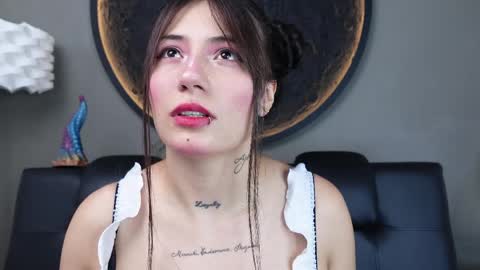 Charlotte online show from 04.06.26