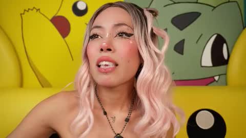 Snapshot of miss__aly chatting on 11.04.25 Ally online show from 11.04.25