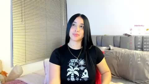 Snapshot of miss__jones_ chatting on 06.07.26 miss__jones_ online show from 06.07.26