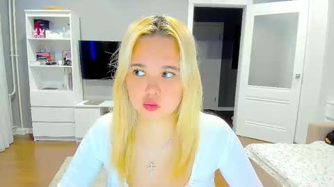 miss__selena online show from 11.29.25