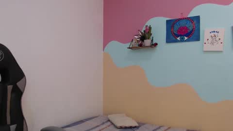 Akemi 3 online show from 02.13.25