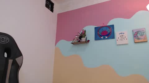 Akemi 3 online show from 02.18.25