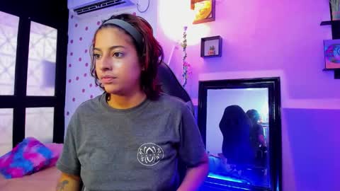 Akemi 3 online show from 10.20.25