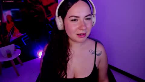 Snapshot of miss_alisse chatting on 09.25.25 miss_alisse online show from 09.25.25